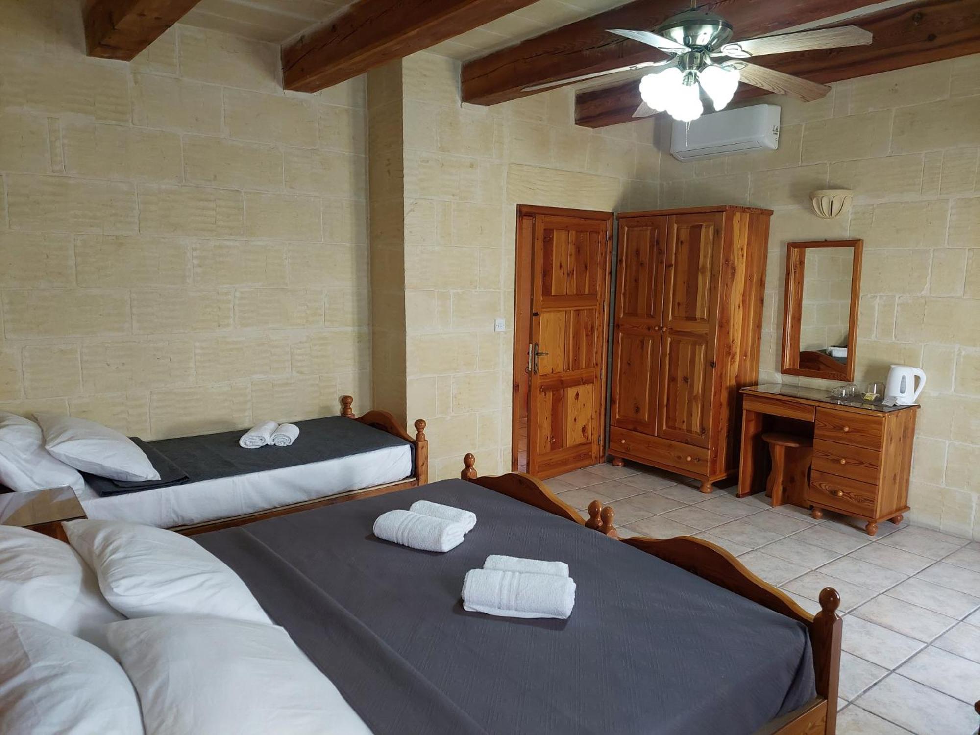Mj Farmhouse B&B Xaghra Exterior photo